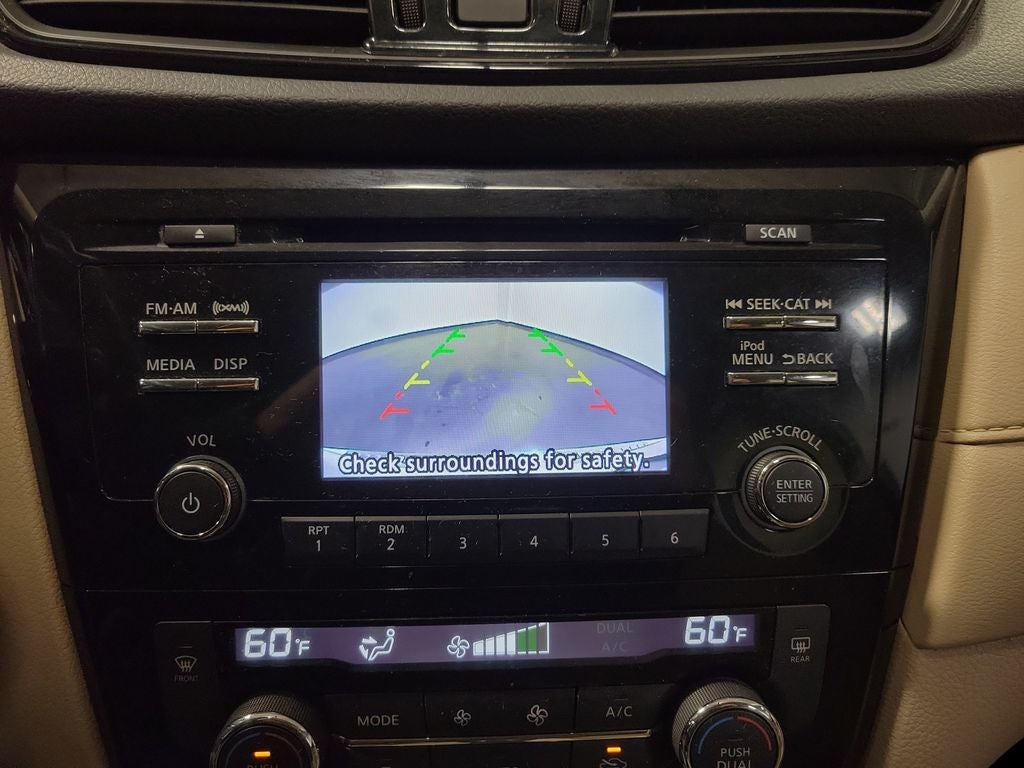 2017 Nissan Rogue SV