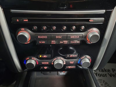 2019 Nissan Pathfinder SV