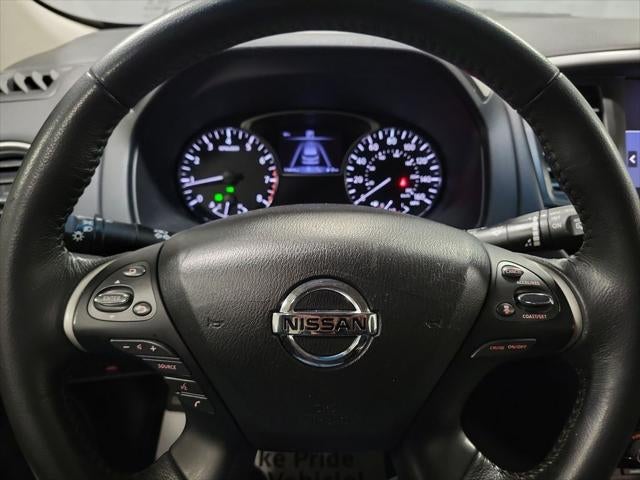 2019 Nissan Pathfinder SV