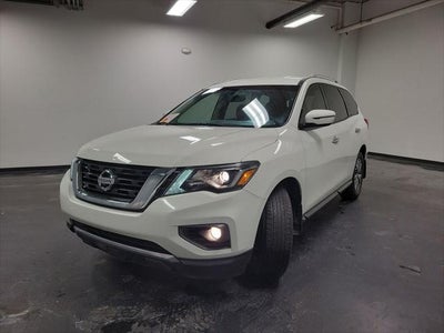 2019 Nissan Pathfinder SV