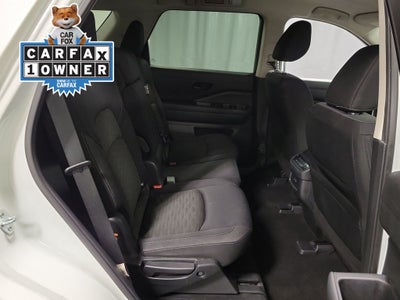 2023 Nissan Pathfinder SV