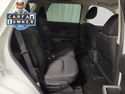 2023 Nissan Pathfinder SV