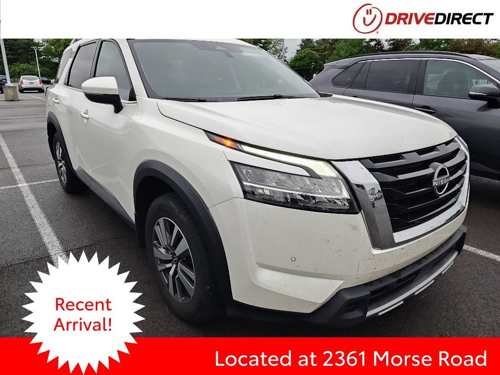2024 Nissan Pathfinder SL