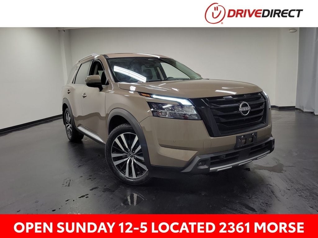 2023 Nissan Pathfinder Platinum 4WD photo