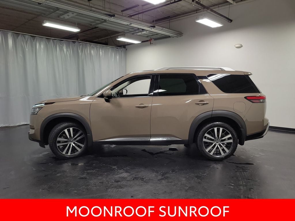 2023 Nissan Pathfinder Platinum