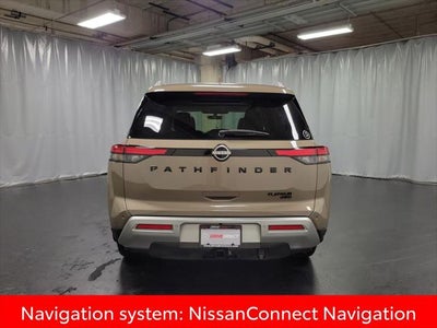 2023 Nissan Pathfinder Platinum