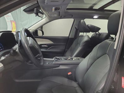 2024 Toyota Grand Highlander Platinum