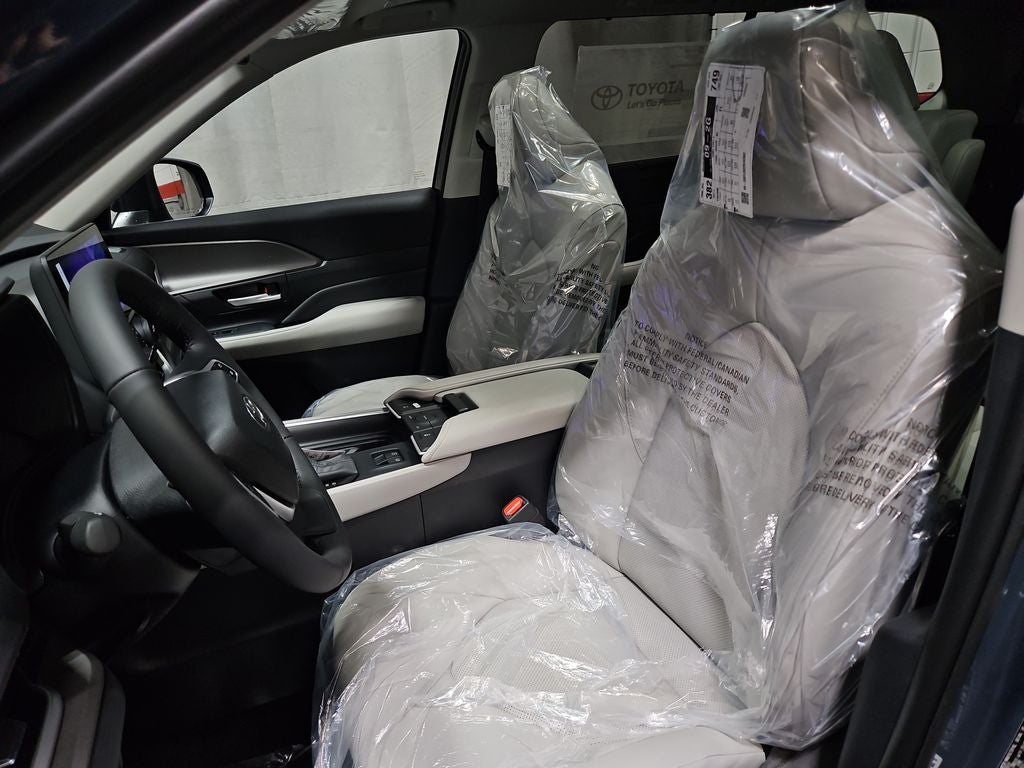 2026 Toyota Grand Highlander Hybrid XLE