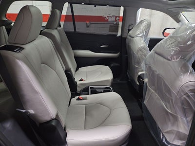 2026 Toyota Grand Highlander Hybrid XLE