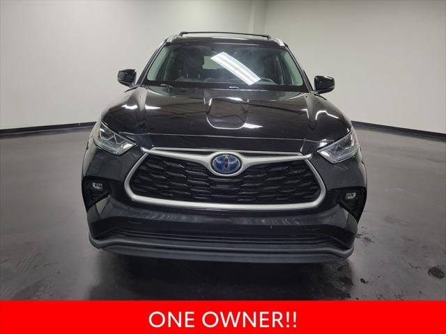 2023 Toyota Highlander Hybrid Bronze Edition