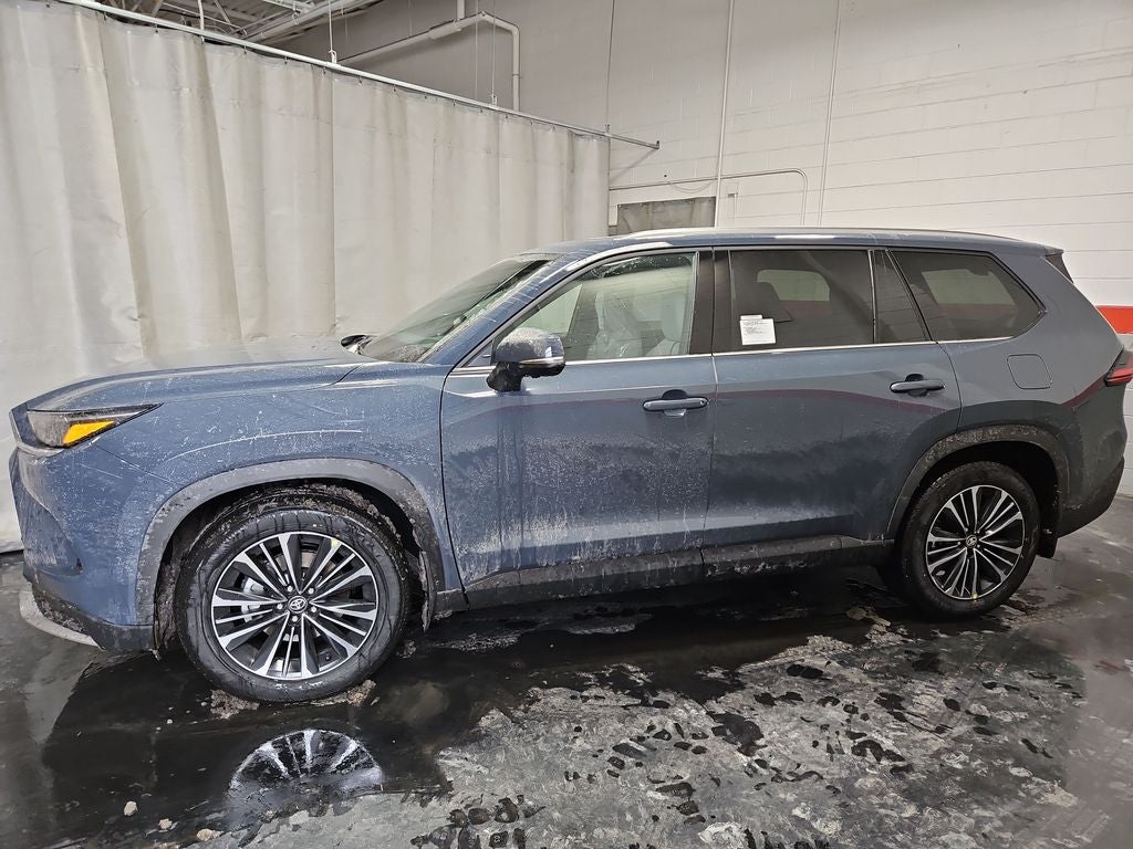 2026 Toyota Grand Highlander Hybrid MAX Platinum