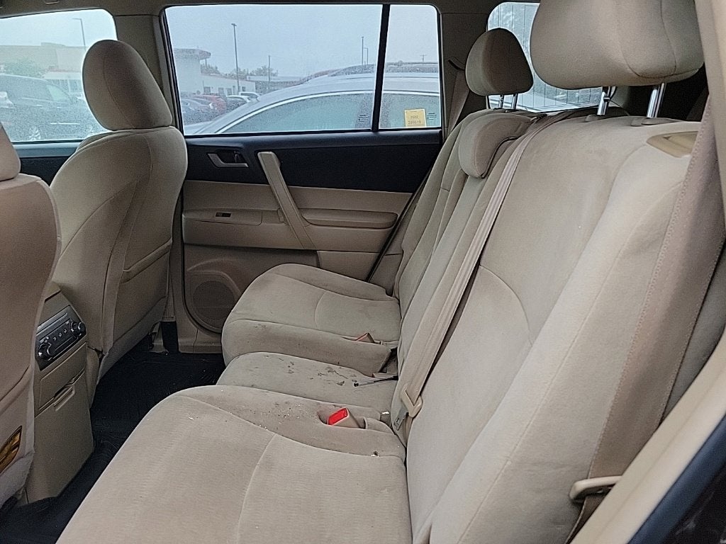 2011 Toyota Highlander Base