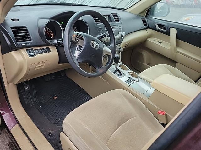2011 Toyota Highlander Base