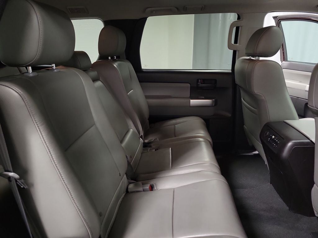 2019 Toyota Sequoia SR5 5.7L