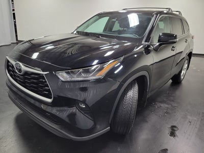2020 Toyota Highlander LE