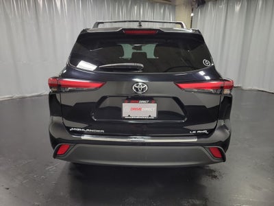2020 Toyota Highlander LE