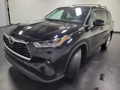 2020 Toyota Highlander LE