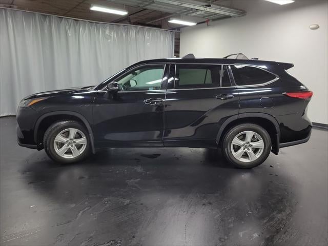 2020 Toyota Highlander LE