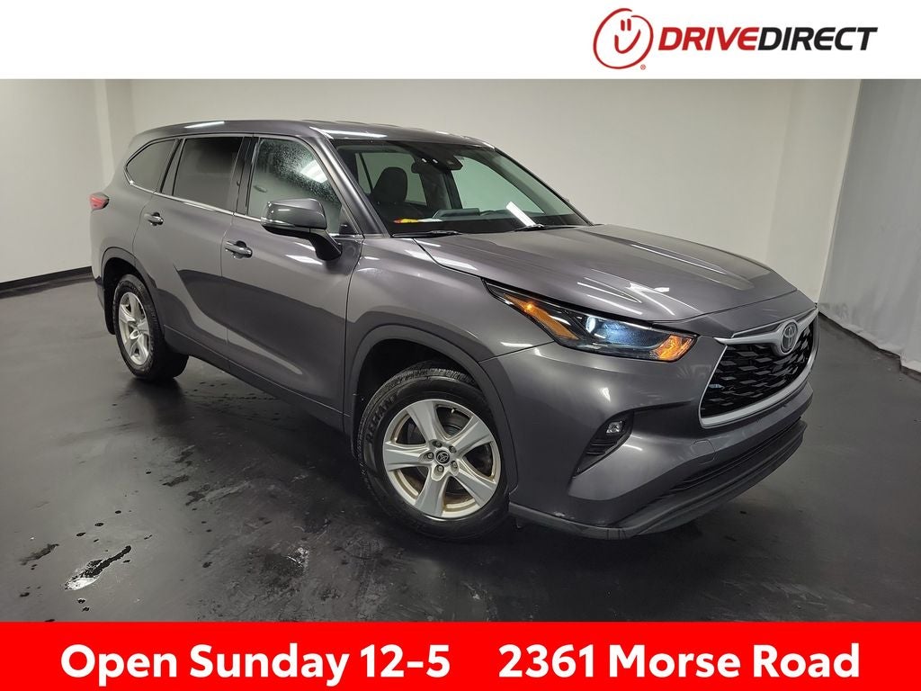 2022 Toyota Highlander LE