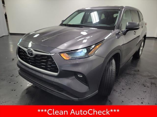 2022 Toyota Highlander LE