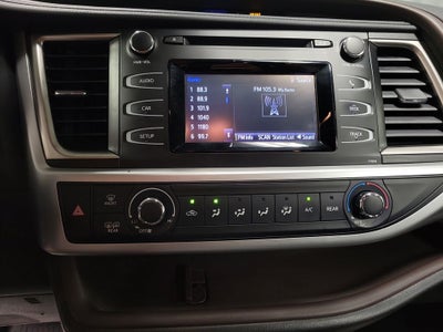 2019 Toyota Highlander LE