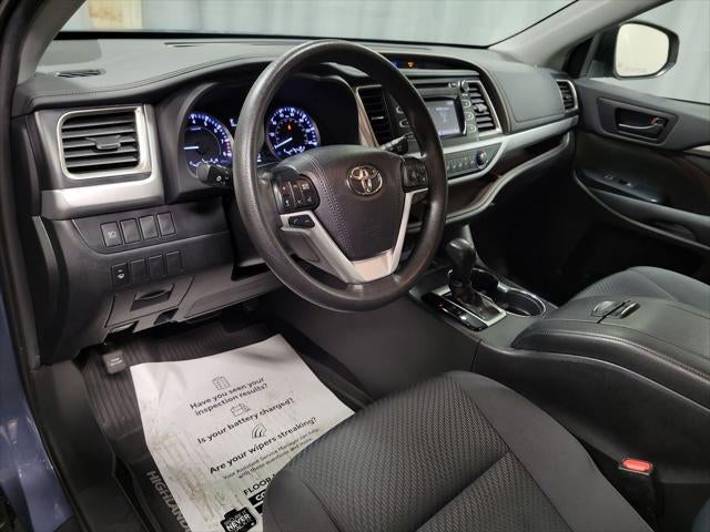 2019 Toyota Highlander LE