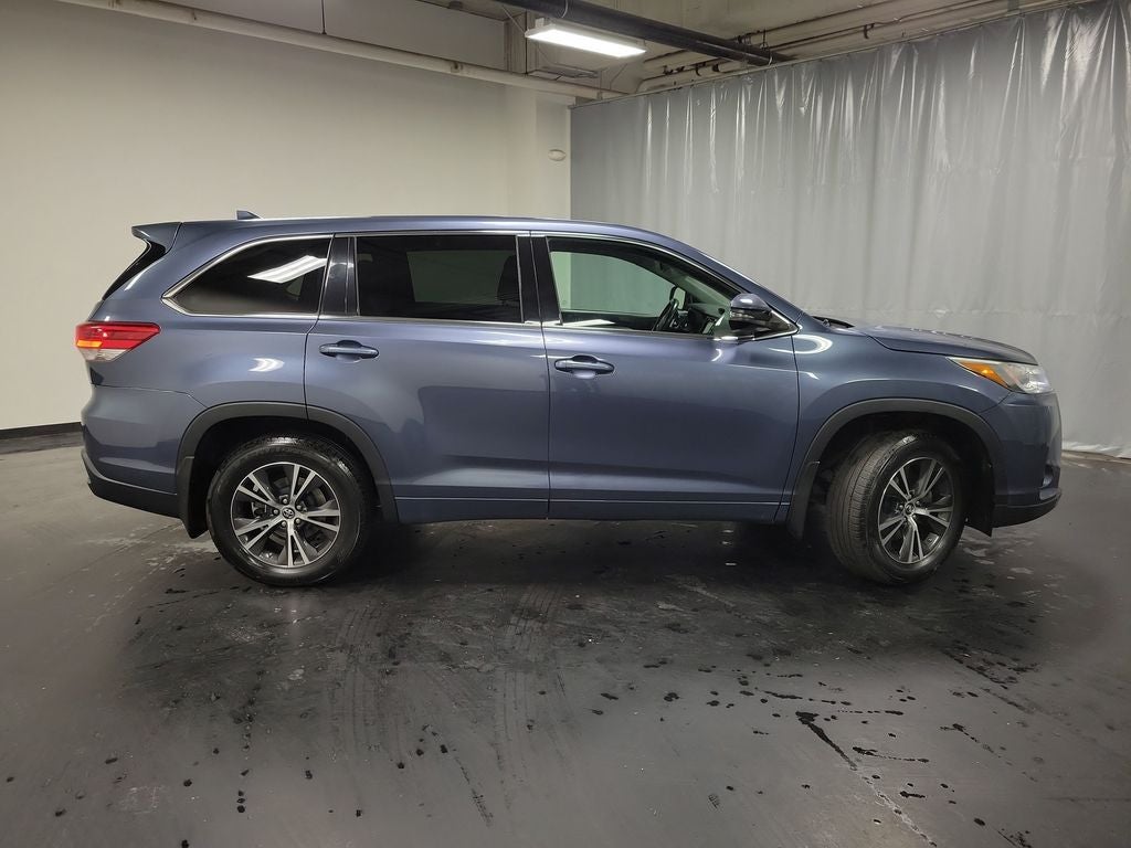 2017 Toyota Highlander LE Plus