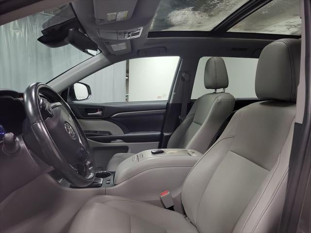 2019 Toyota Highlander Hybrid Limited Platinum