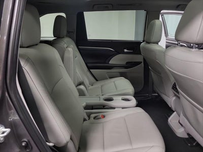 2019 Toyota Highlander Hybrid Limited Platinum