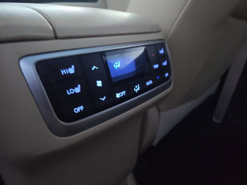 2018 Toyota Highlander Hybrid Limited Platinum