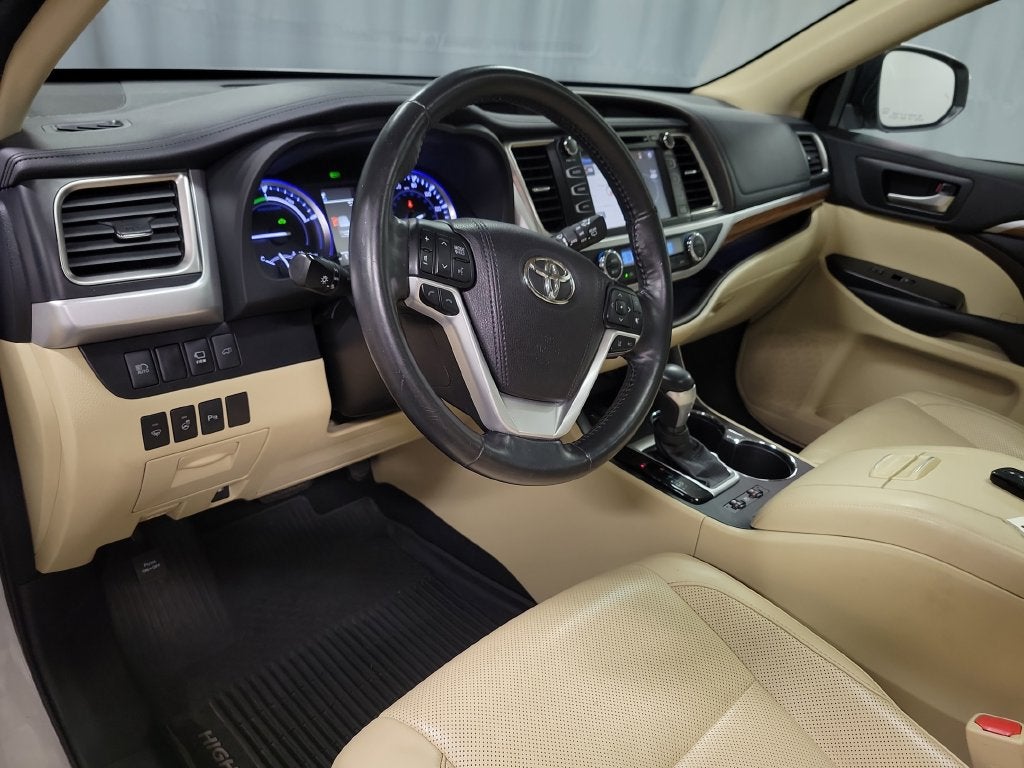 2018 Toyota Highlander Hybrid Limited Platinum
