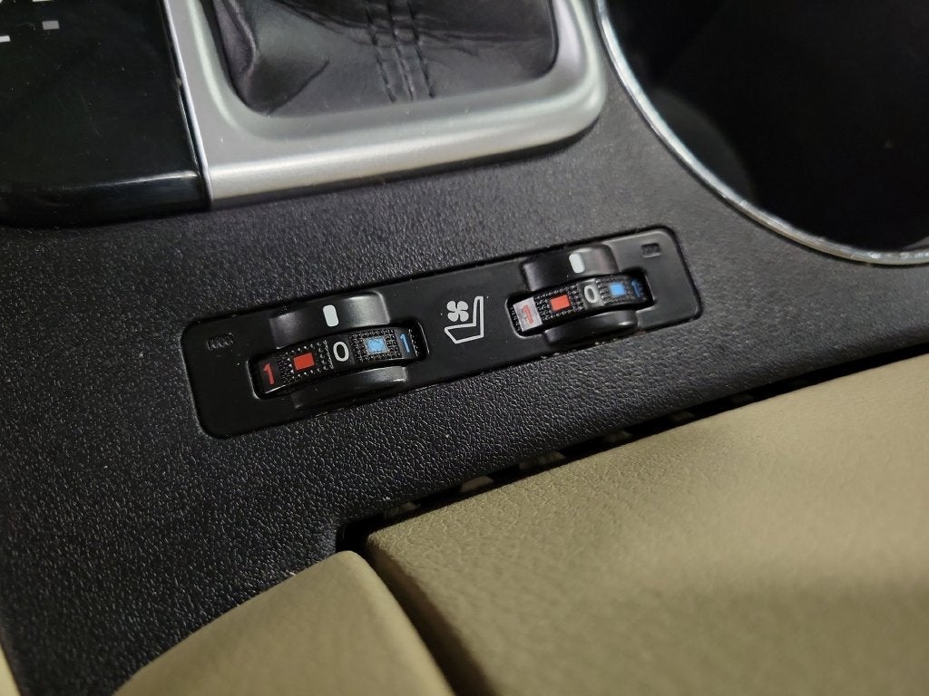 2018 Toyota Highlander Hybrid Limited Platinum