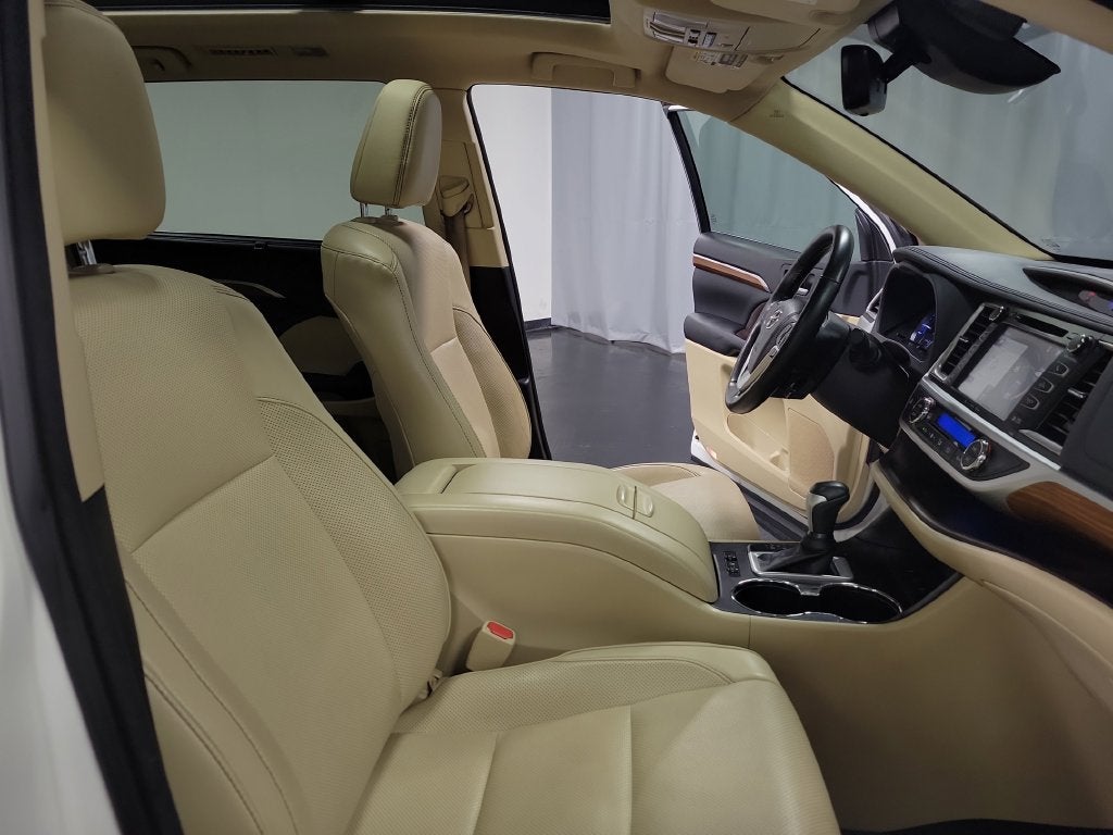 2018 Toyota Highlander Hybrid Limited Platinum