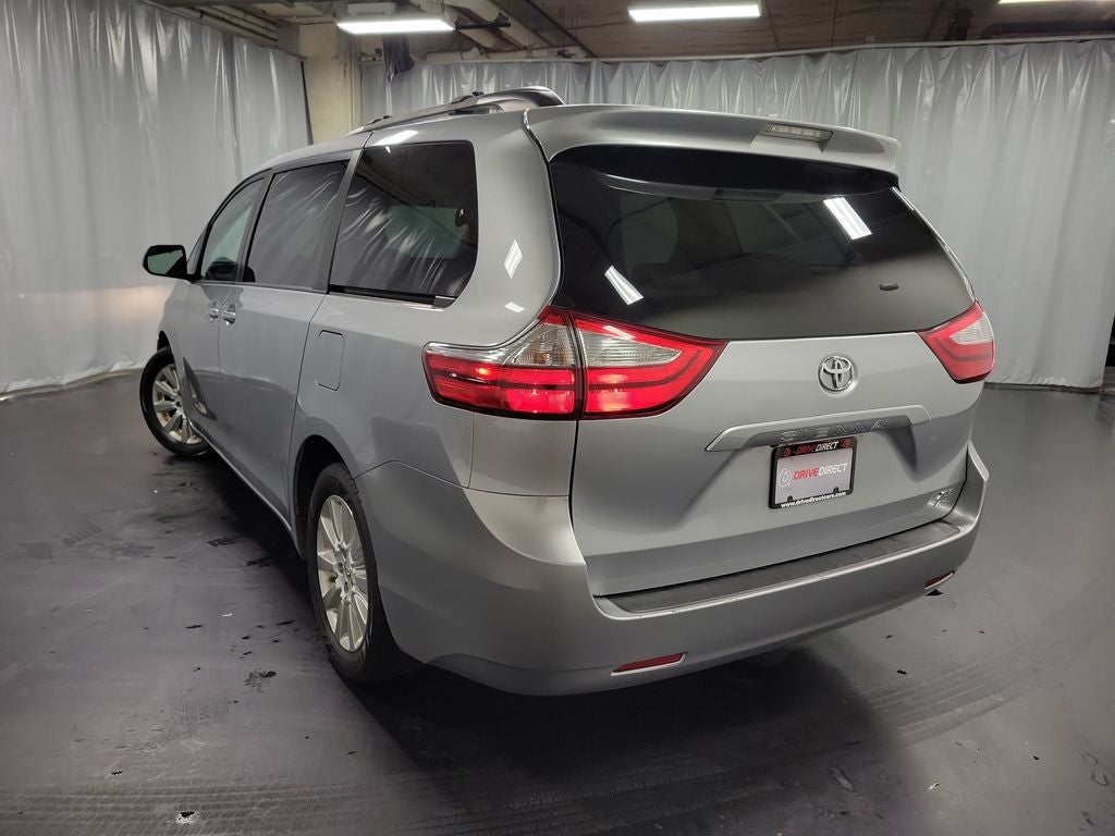 2015 Toyota Sienna XLE 7 Passenger