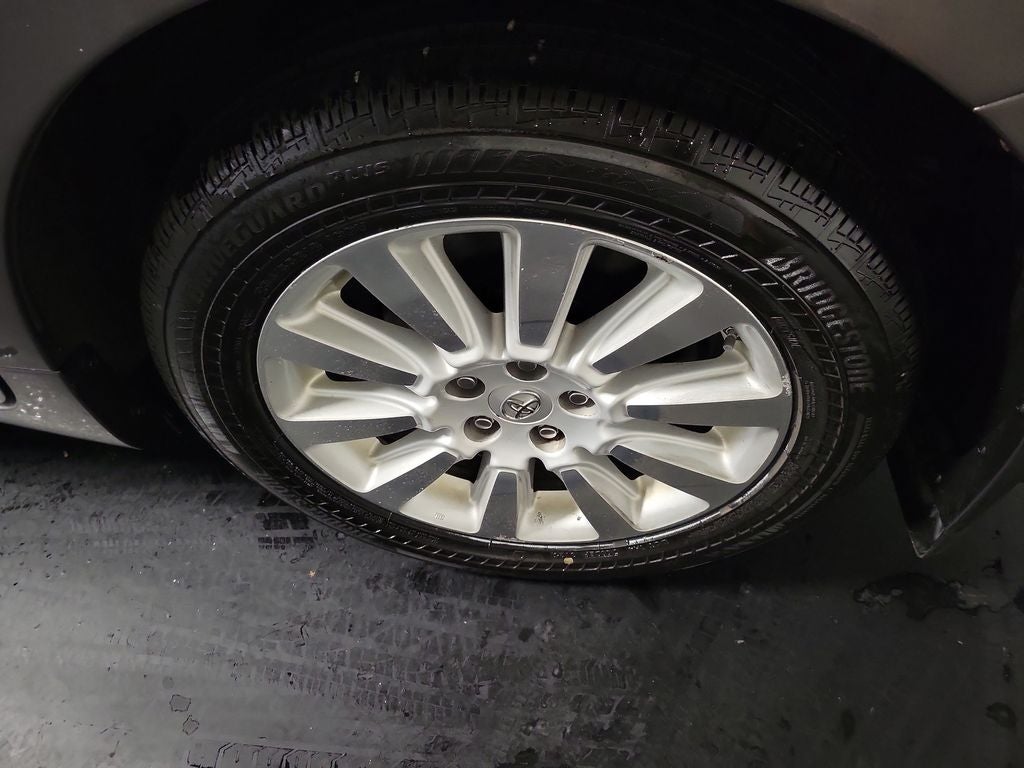 2015 Toyota Sienna XLE 7 Passenger