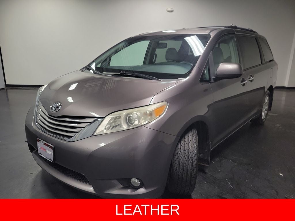 2015 Toyota Sienna XLE 7 Passenger