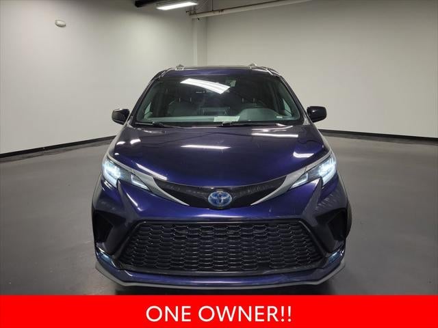 2022 Toyota Sienna XSE 7 Passenger