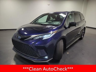 2022 Toyota Sienna XSE 7 Passenger