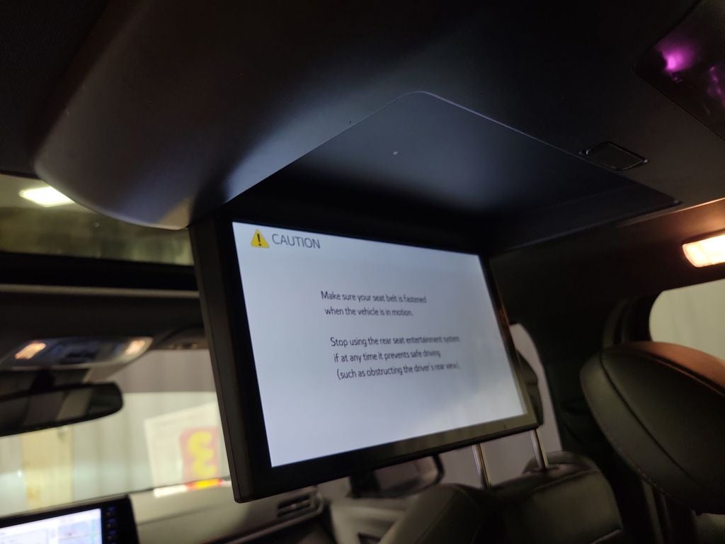 2023 Toyota Sienna XSE 7 Passenger