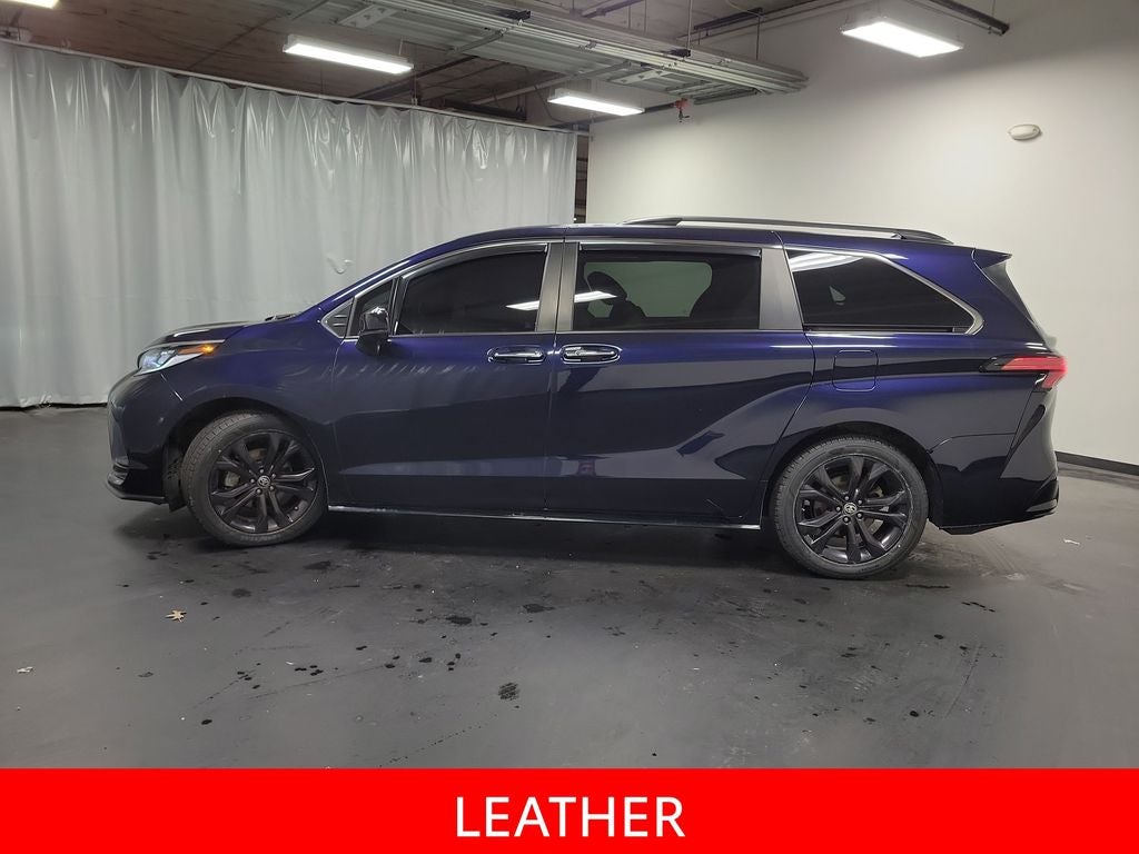 2023 Toyota Sienna XSE 7 Passenger