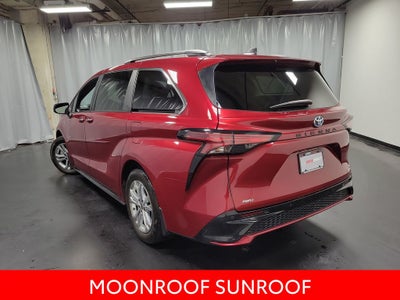 2023 Toyota Sienna XSE 7 Passenger