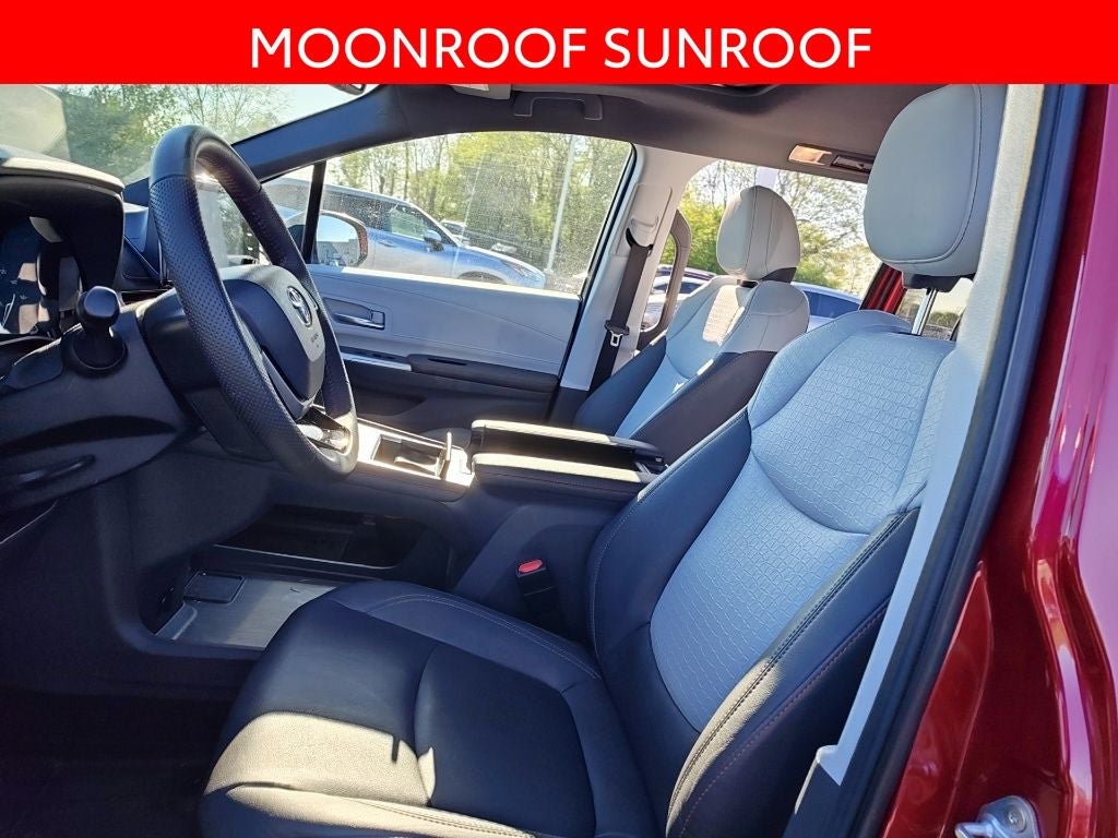 2023 Toyota Sienna XSE 7 Passenger