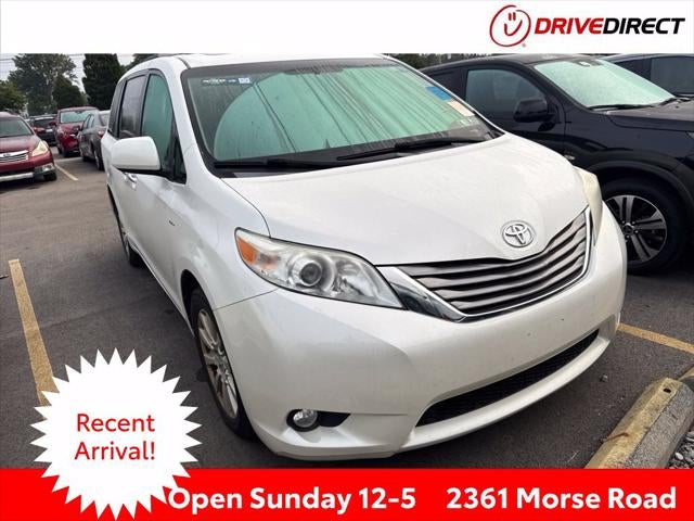 2017 Toyota Sienna XLE 7 Passenger