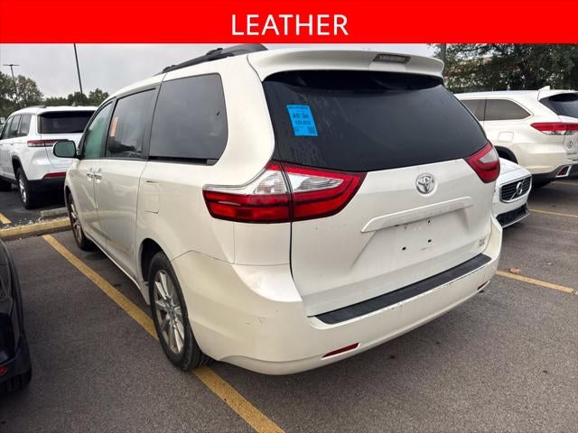 2017 Toyota Sienna XLE 7 Passenger