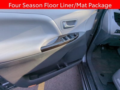 2017 Toyota Sienna XLE Premium 7 Passenger