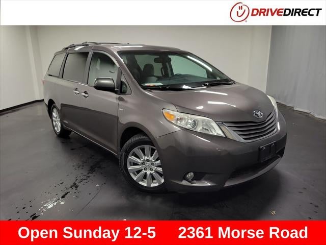2017 Toyota Sienna XLE Premium 7 Passenger