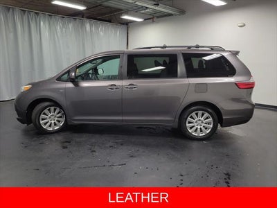 2017 Toyota Sienna XLE Premium 7 Passenger