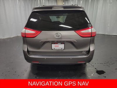 2017 Toyota Sienna XLE Premium 7 Passenger