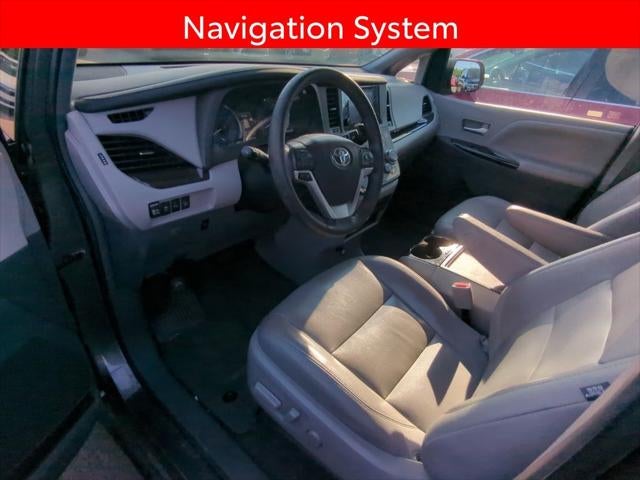 2017 Toyota Sienna XLE Premium 7 Passenger