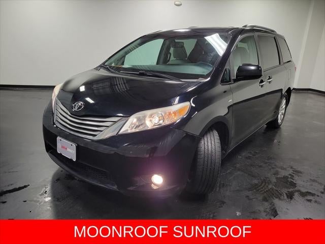 2017 Toyota Sienna XLE Premium 7 Passenger